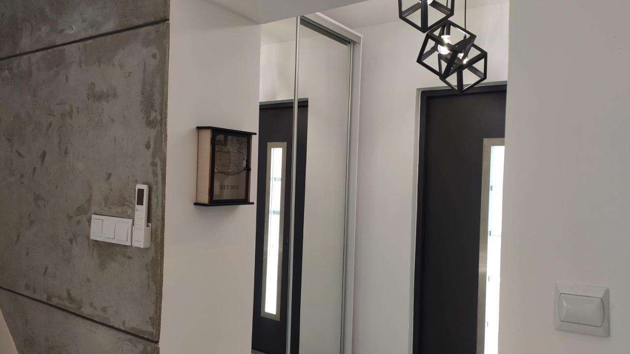 הוילה Staszow  Klimatyzacja, Balia, Jacuzzi Dobry Dom I מראה חיצוני תמונה